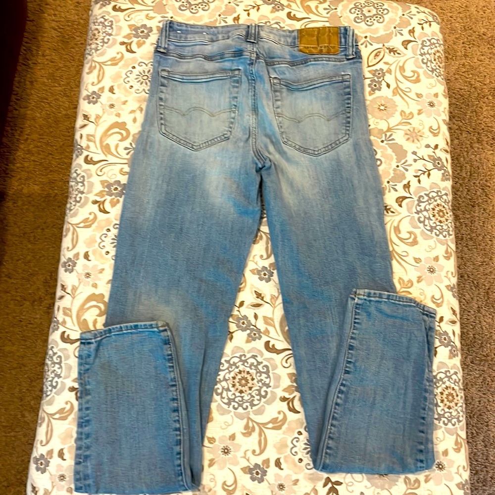 American Eagle men’s skinny jeans